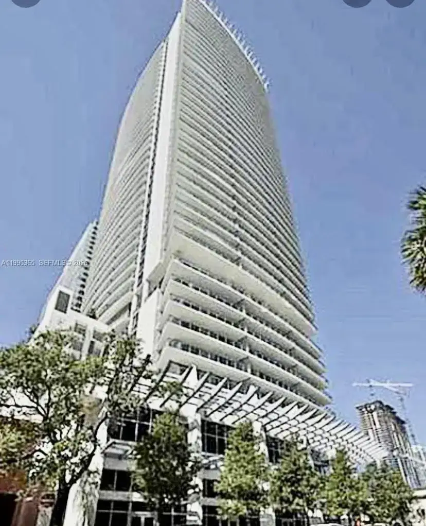 2 bedroom 2 bath Residential Lease for rent at 1100 S Miami Ave # 811, Miami FL 33130