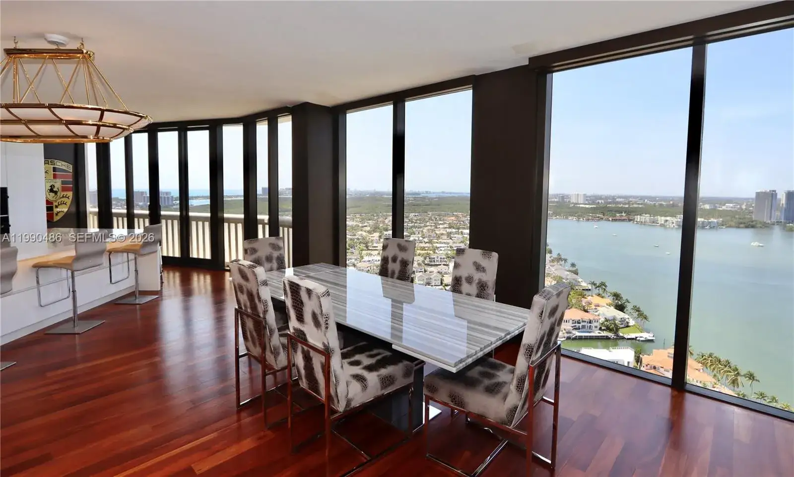 1 bedroom 2 bath Residential Lease for rent at 1000 Island Blvd, Aventura FL 33160