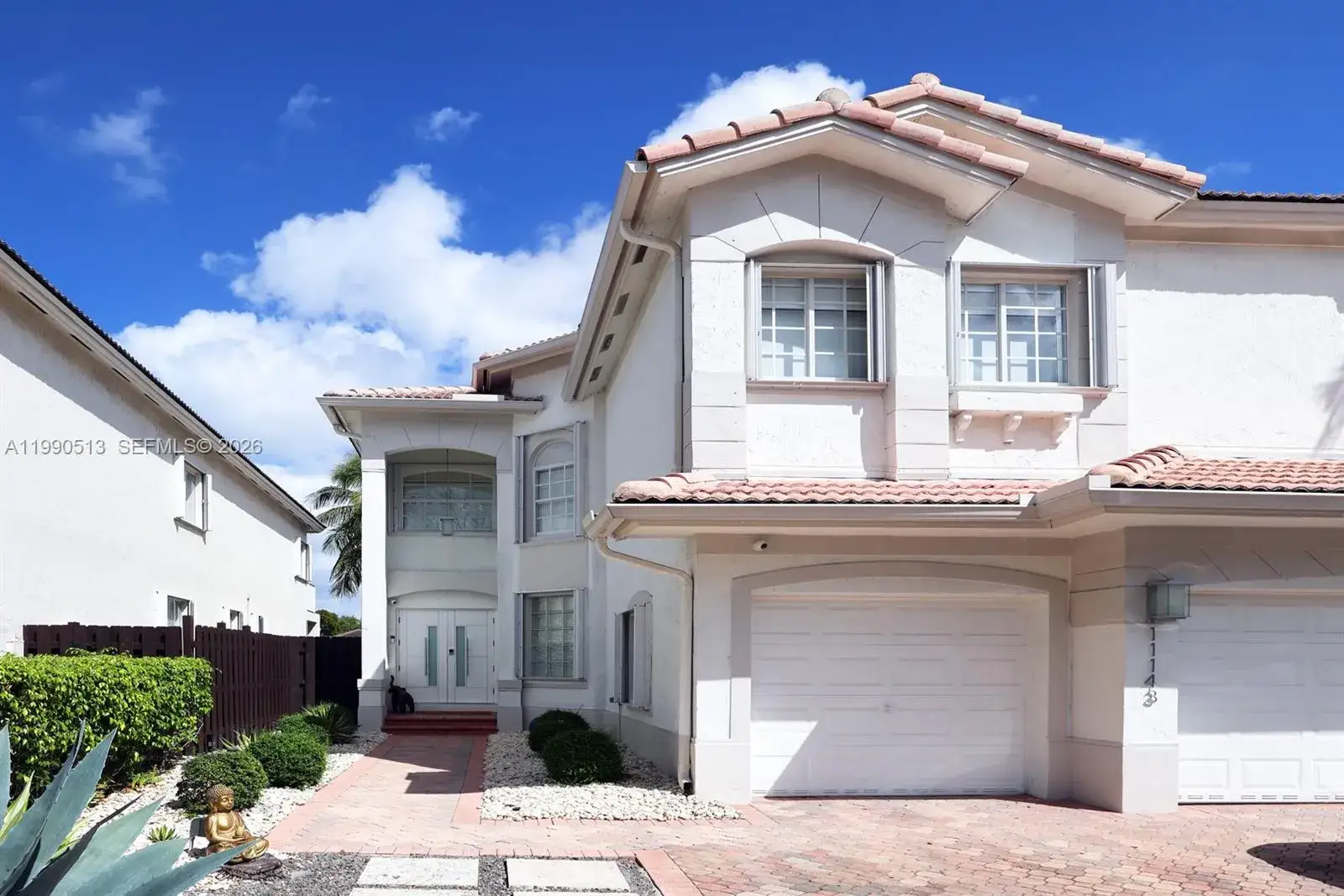 5 bedroom 3 bath Residential for sale at 11143 NW 72nd Ter, Doral FL 33178
