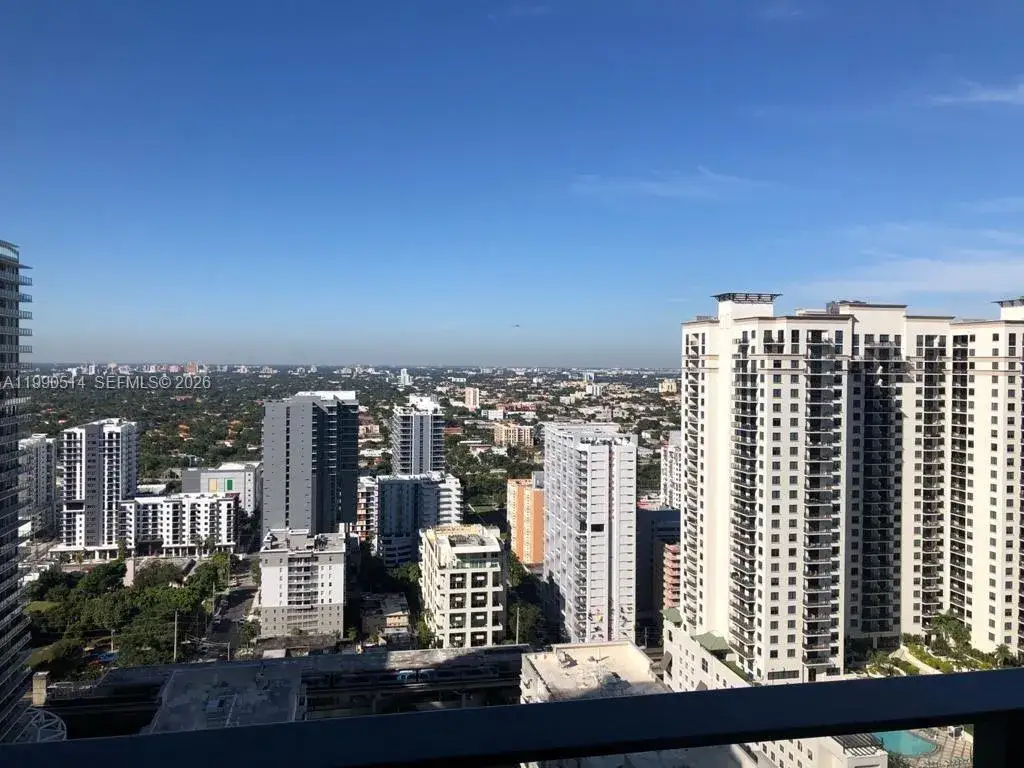 1 bedroom 1 bath Residential Lease for rent at 1000 Brickell Plaza # 1914, Miami FL 33131