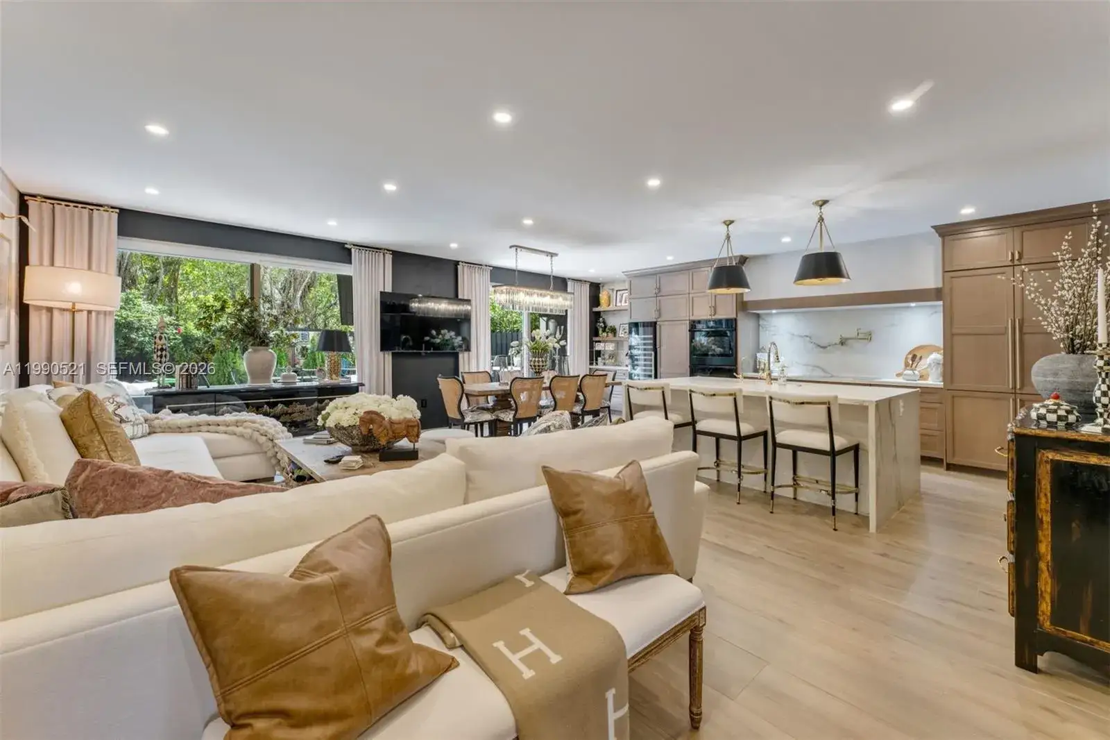 3 bedroom 3 bath Residential for sale at 3028 NE Quayside Ln # 34, Miami FL 33138
