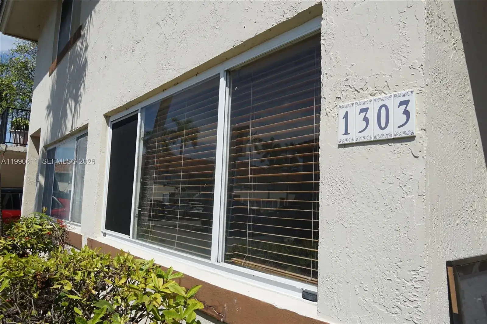 4 bedroom 3 bath Residential Lease for rent at 331 NW 82nd Avenue # 1303, Miami FL 33126
