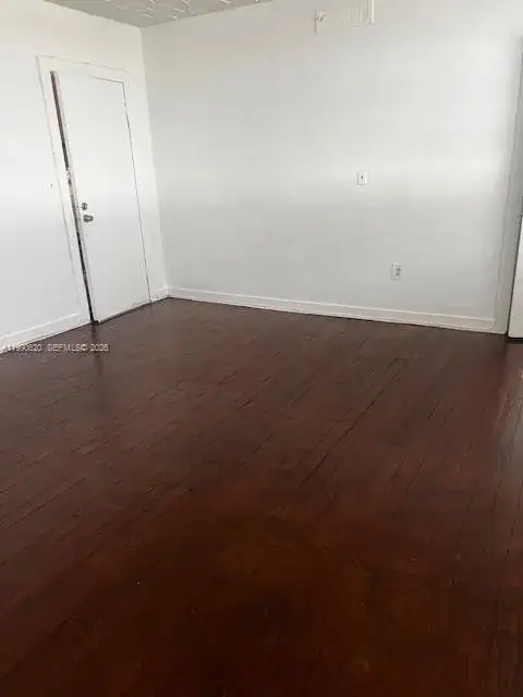 1 bath Residential Lease for rent at 1611 Pennsylvania Ave # 4, Miami Beach FL 33139