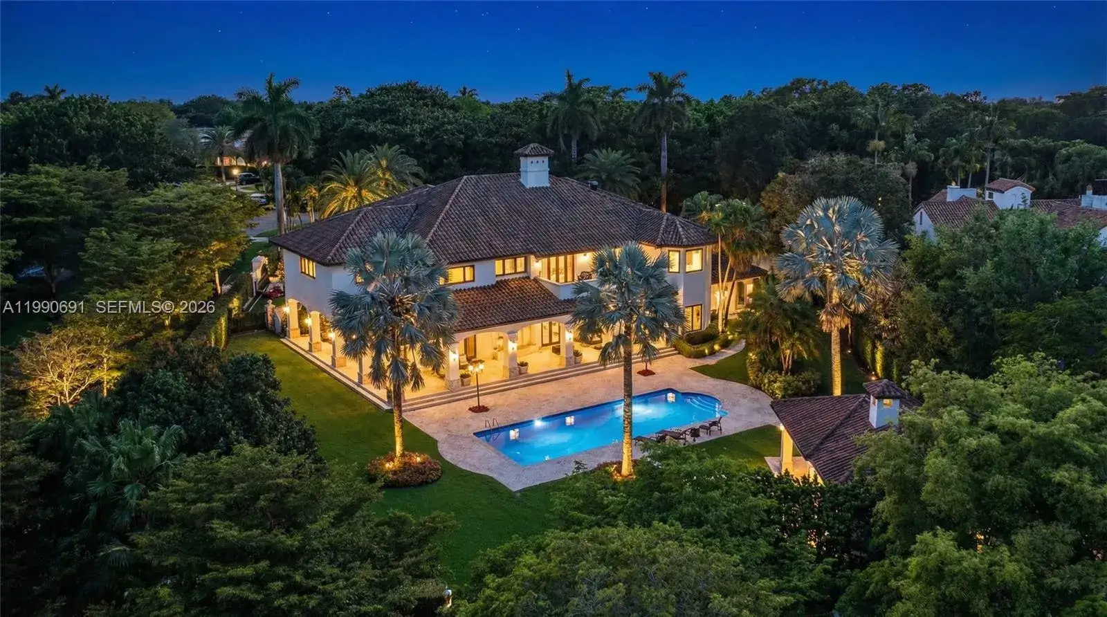 7 bedroom 8 bath Residential for sale at 7701 Old Cutler Rd, Coral Gables FL 33143