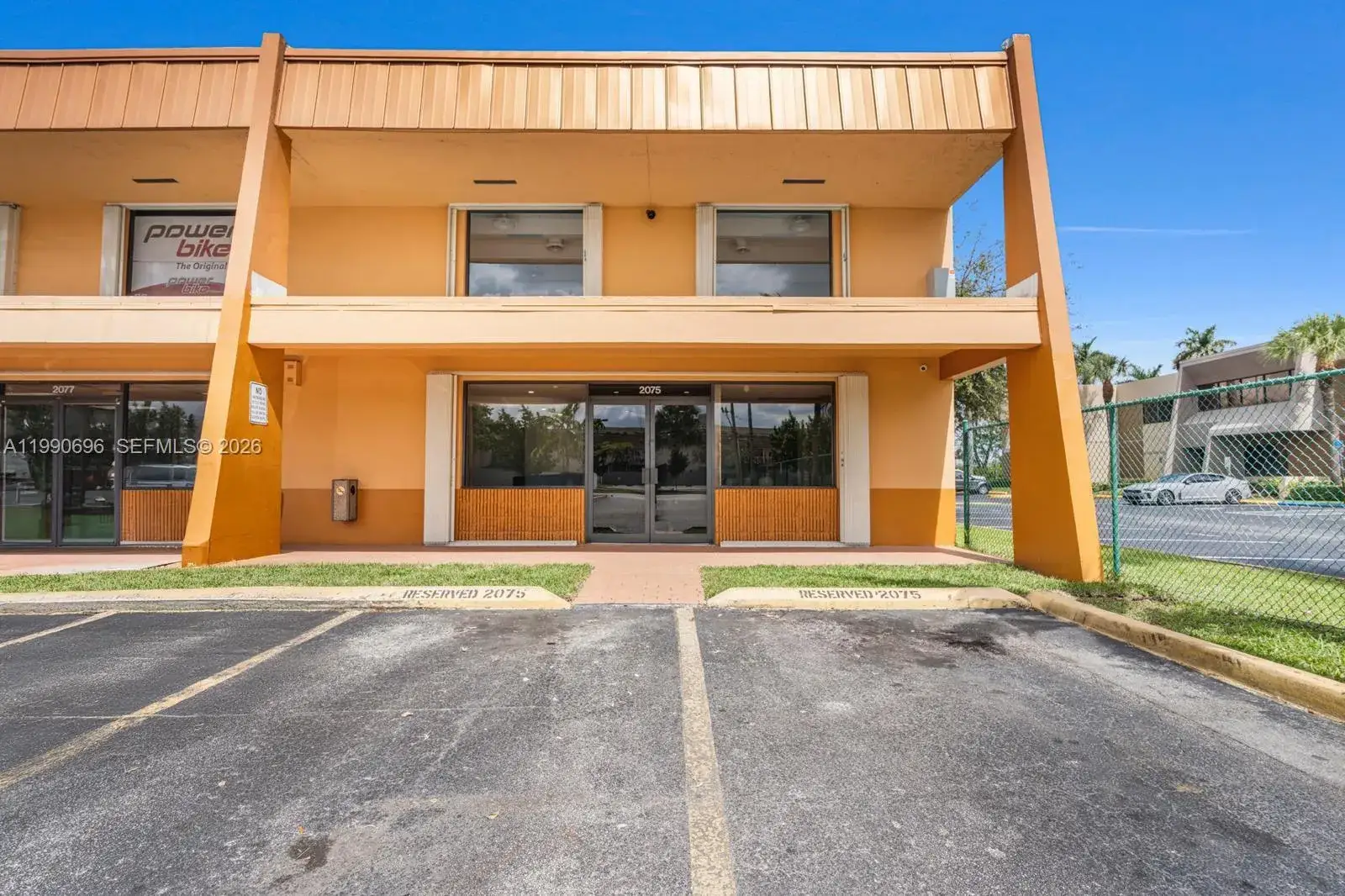 Commercial Sale for sale at 2075 W 76th St # 1, Hialeah FL 33016