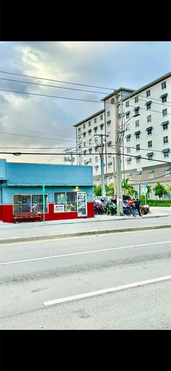 Commercial Sale for sale at 210 SW 22nd Ave, Miami FL 33135