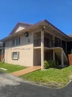 1 bedroom 1 bath Residential for sale at 11275 SW 88th St # 203K, Miami FL 33176