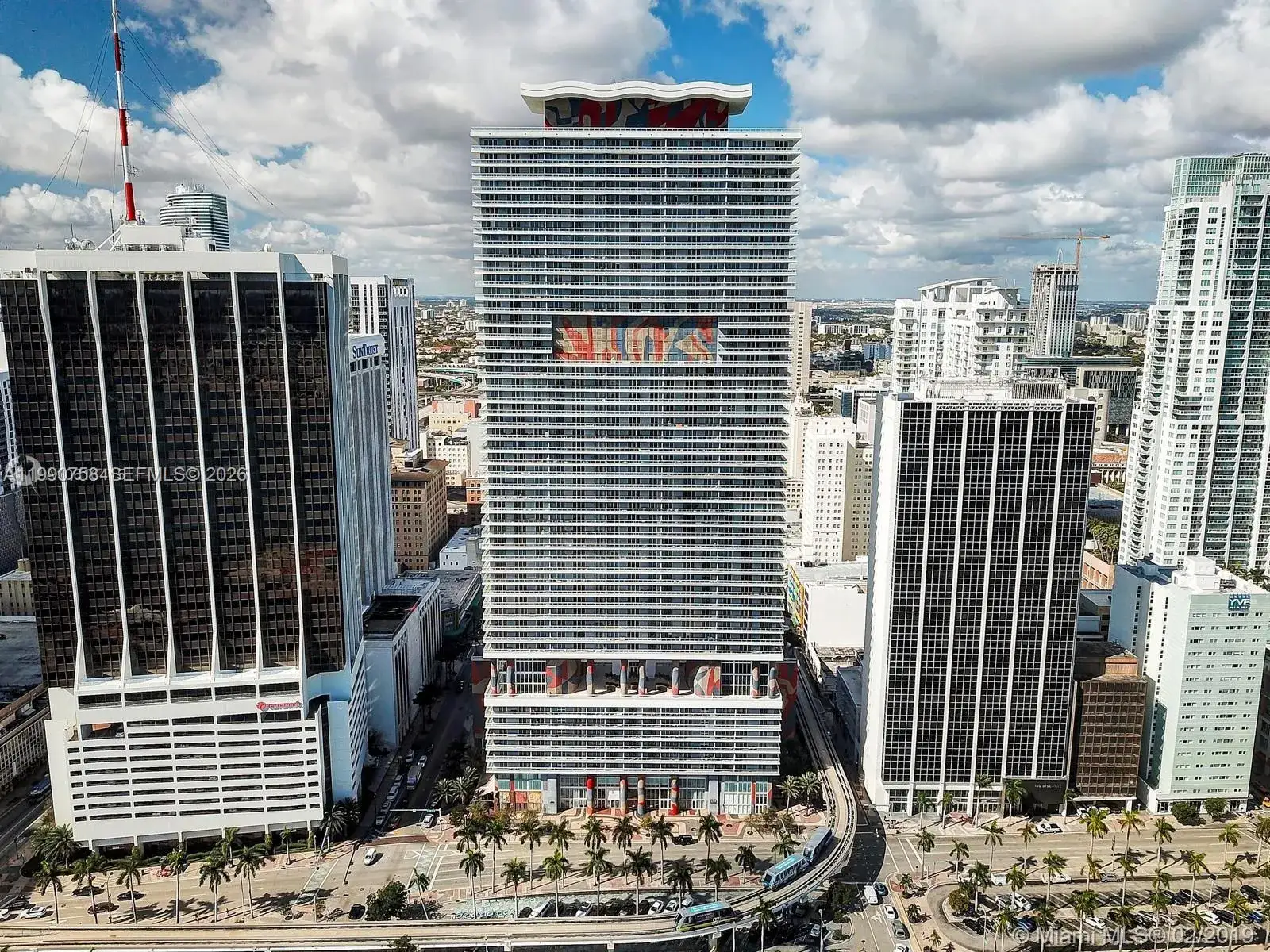 1 bedroom 1 bath Residential for sale at 50 Biscayne Blvd # 2205, Miami FL 33132