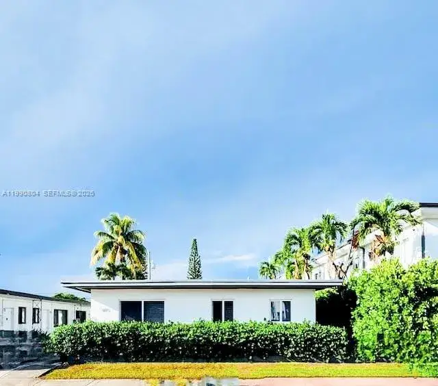 1 bedroom 1 bath Residential Lease for rent at 805 81st St # 2, Miami Beach FL 33141