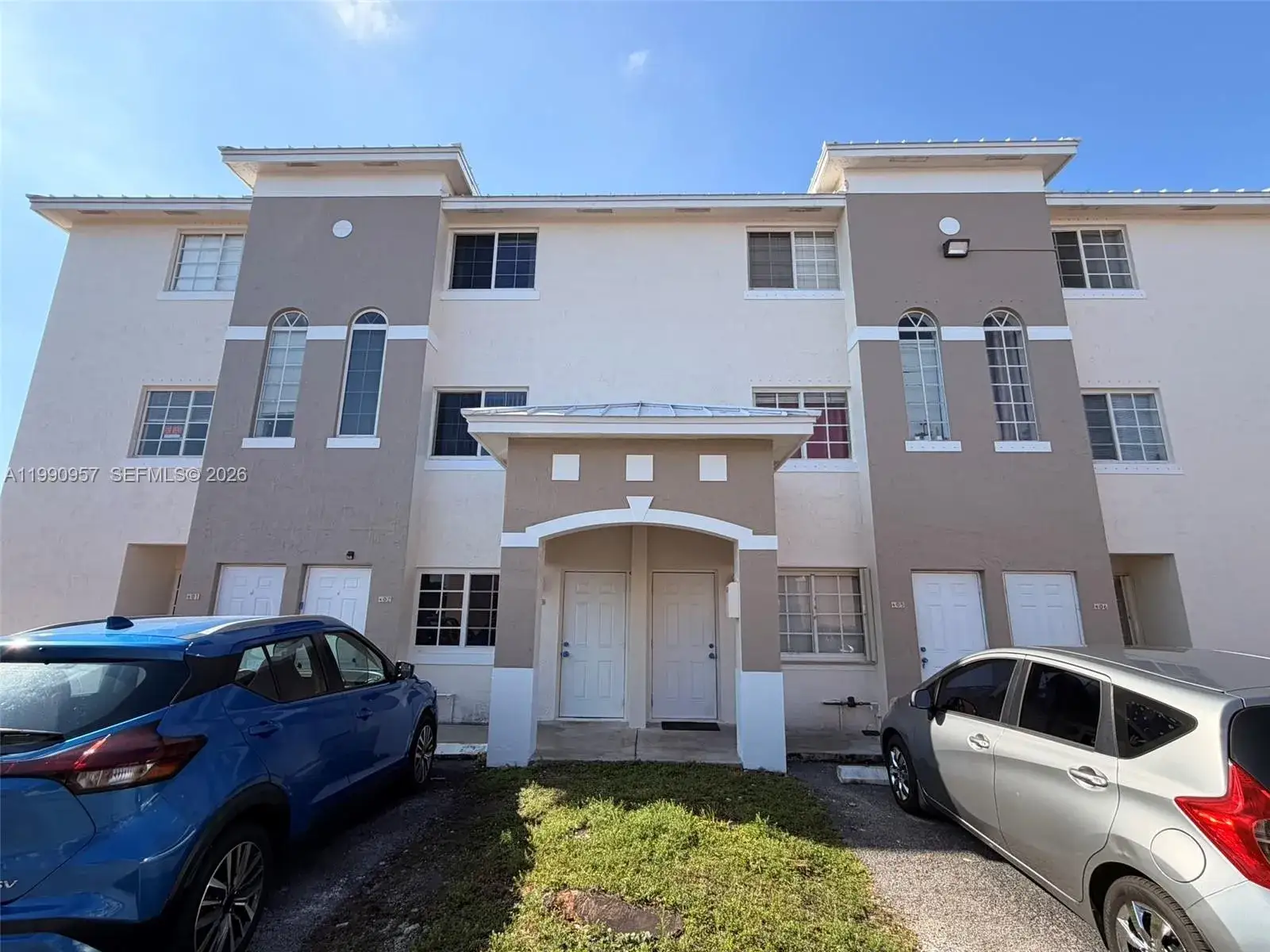 2 bedroom 2 bath Residential Lease for rent at 12005 SW 14th St # D, Miami FL 33184