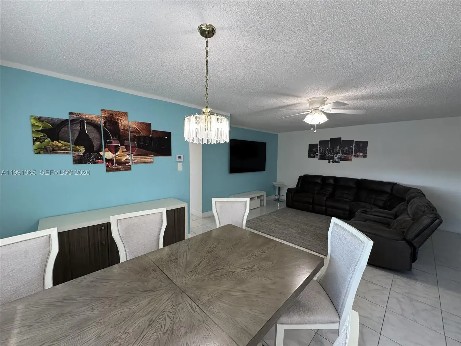 2 bedroom 2 bath Residential for sale at 5300 Washington St # V407, Hollywood FL 33021