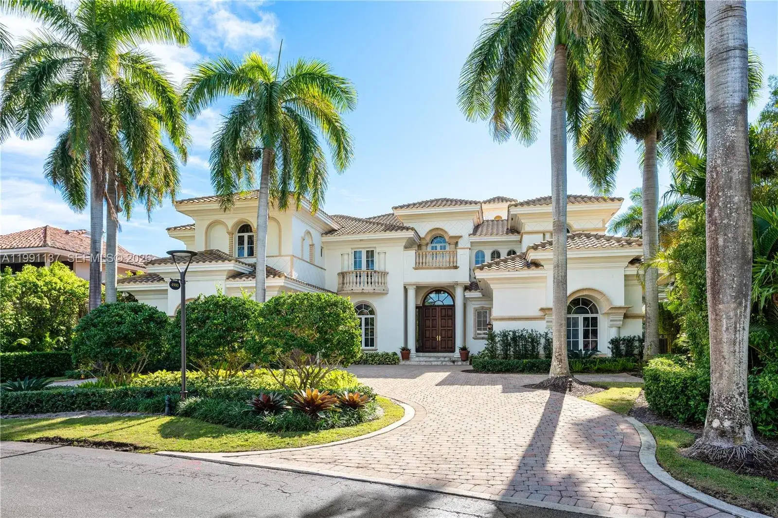 6 bedroom 7 bath Residential Lease for rent at 4900 Sanctuary Ln, Boca Raton FL 33431