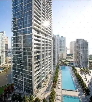 2 bedroom 2 bath Residential Lease for rent at 495 Brickell Ave # 2902, Miami FL 33131