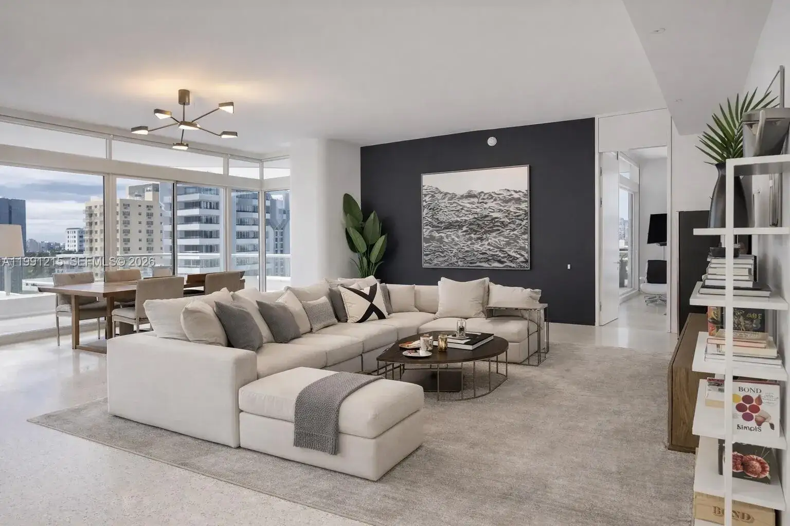 1 bedroom 2 bath Residential for sale at 3315 Collins Ave # 8D, Miami Beach FL 33140