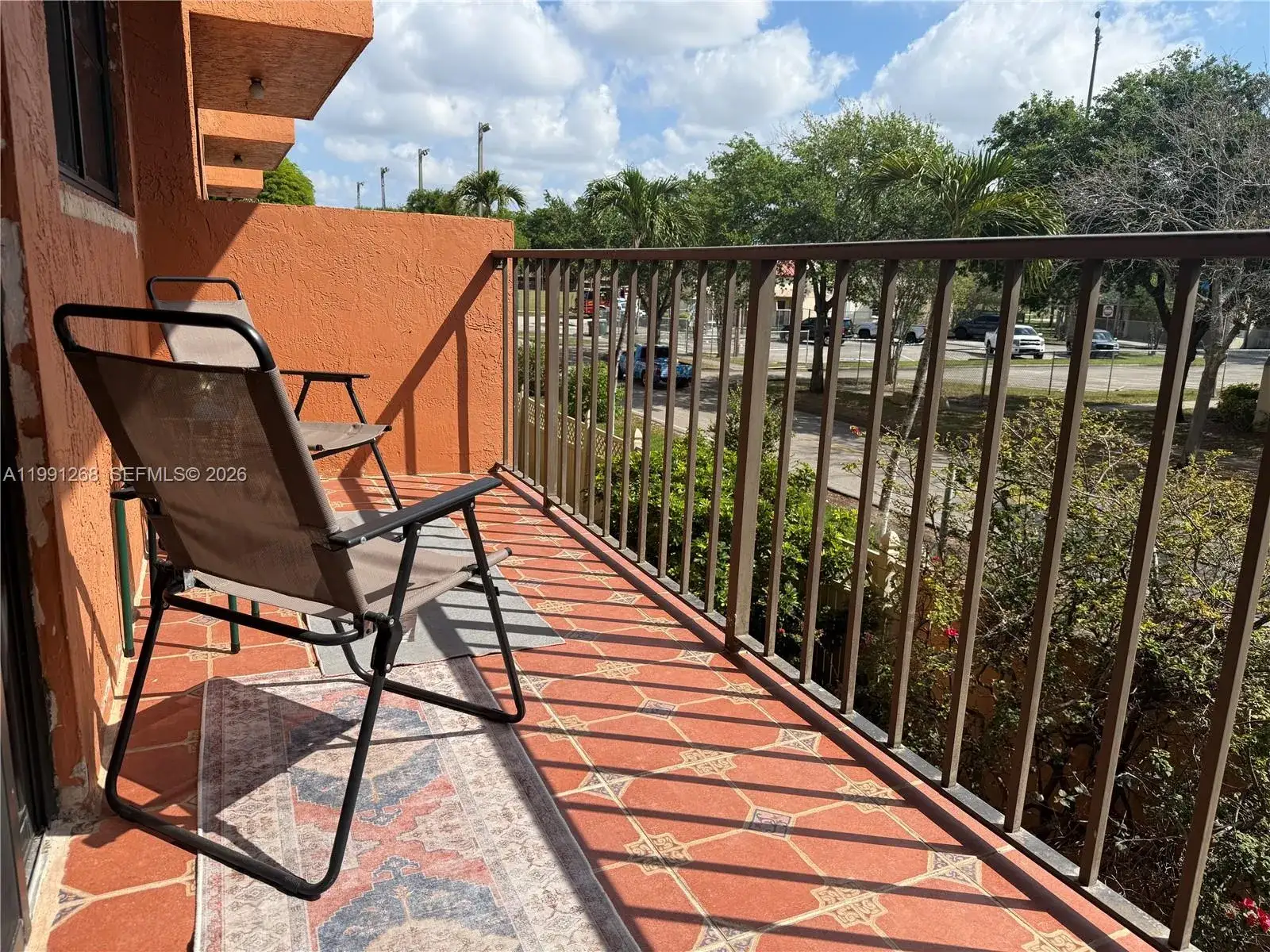 1 bedroom 1 bath Residential for sale at 1800 W 54th St # 108, Hialeah FL 33012
