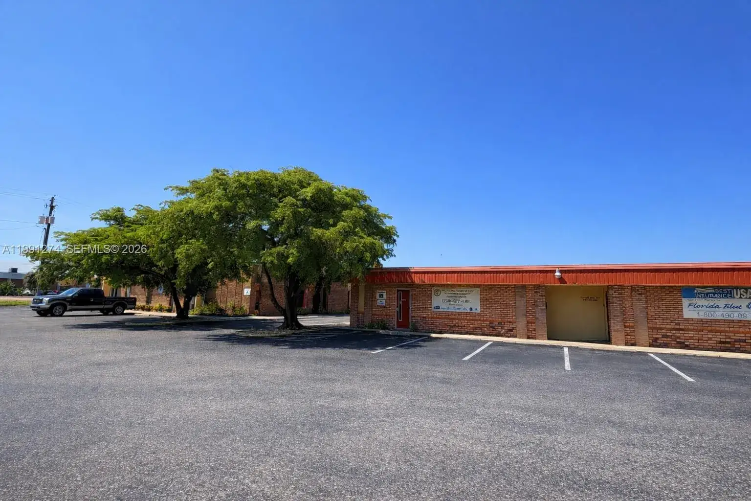 Commercial Sale for sale at 3900 Broadway, Fort Myers FL 33901