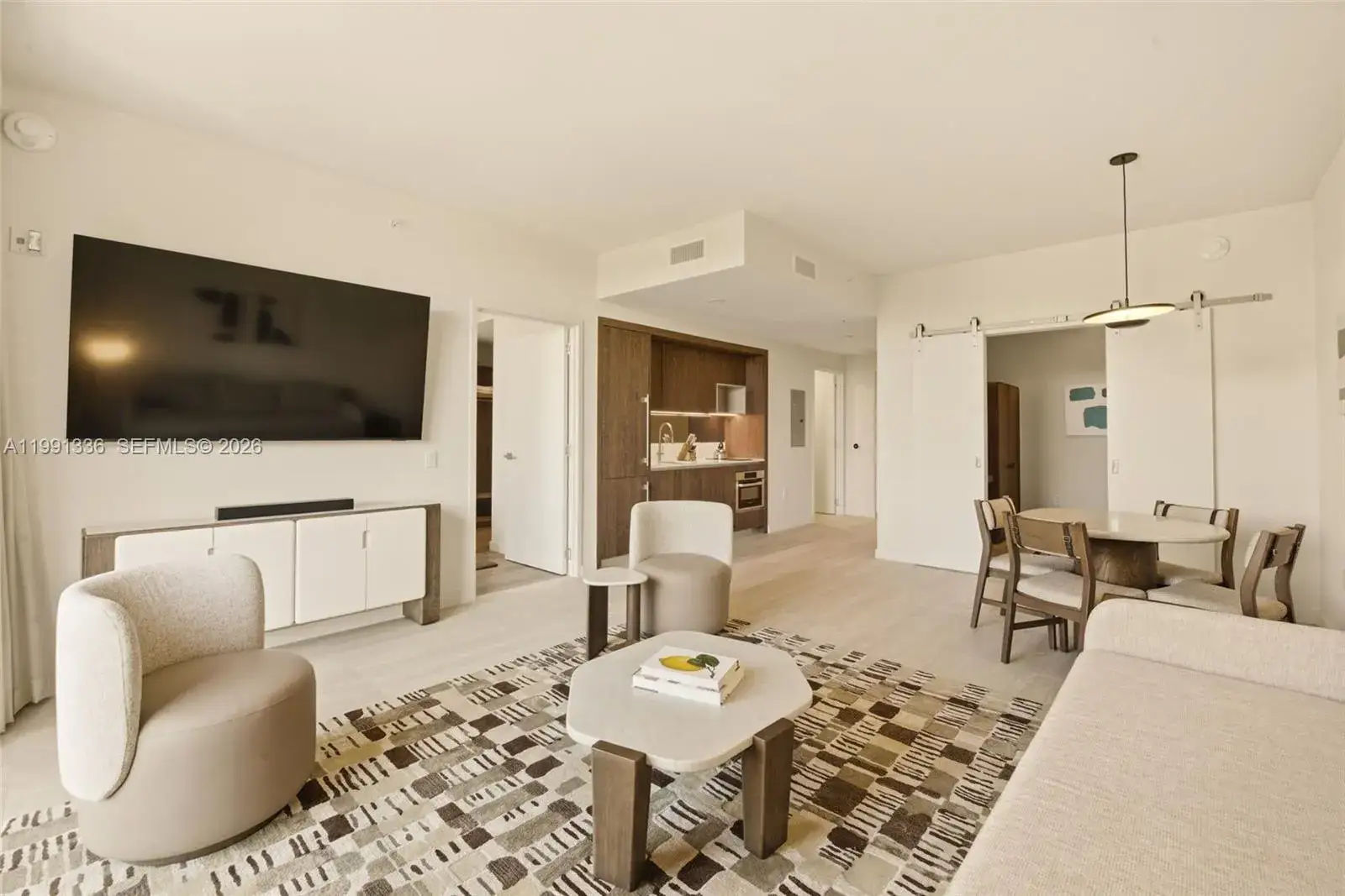 1 bedroom 2 bath Residential for sale at 1611 SW 2nd Avenue # 301, Miami FL 33129