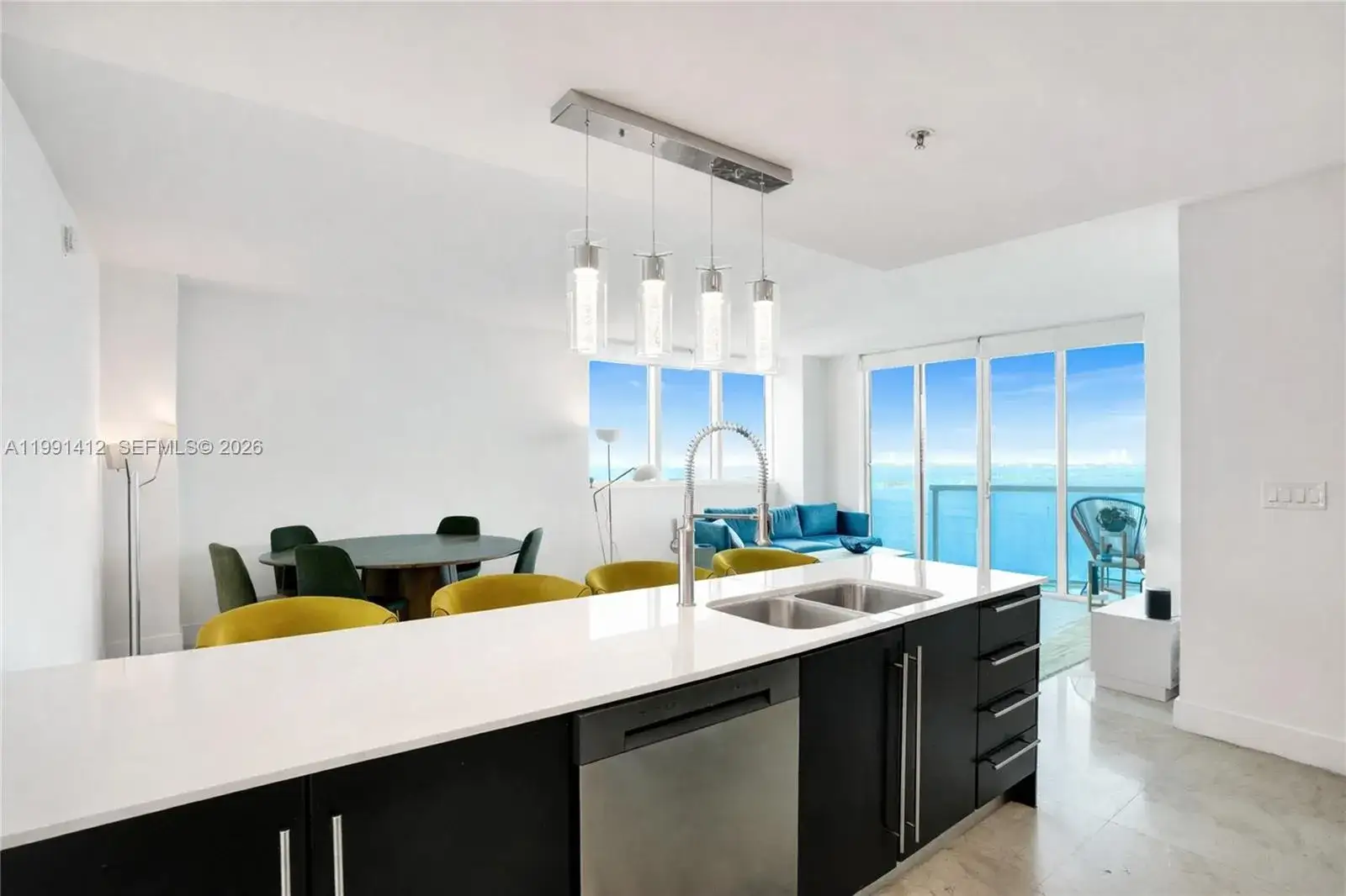 2 bedroom 2 bath Residential for sale at 665 NE 25th St # 2105, Miami FL 33137