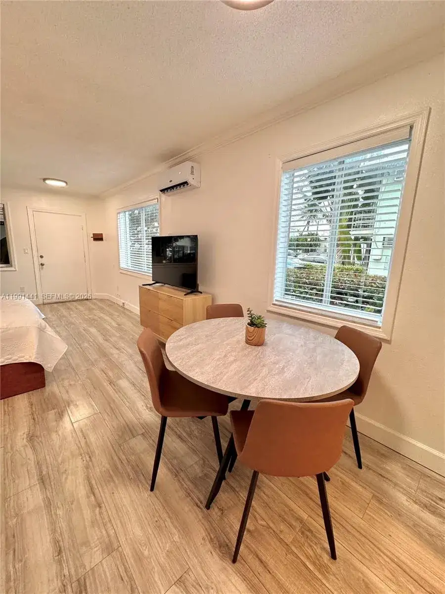1 bath Residential Lease for rent at 740 11th St # 3A, Miami Beach FL 33139