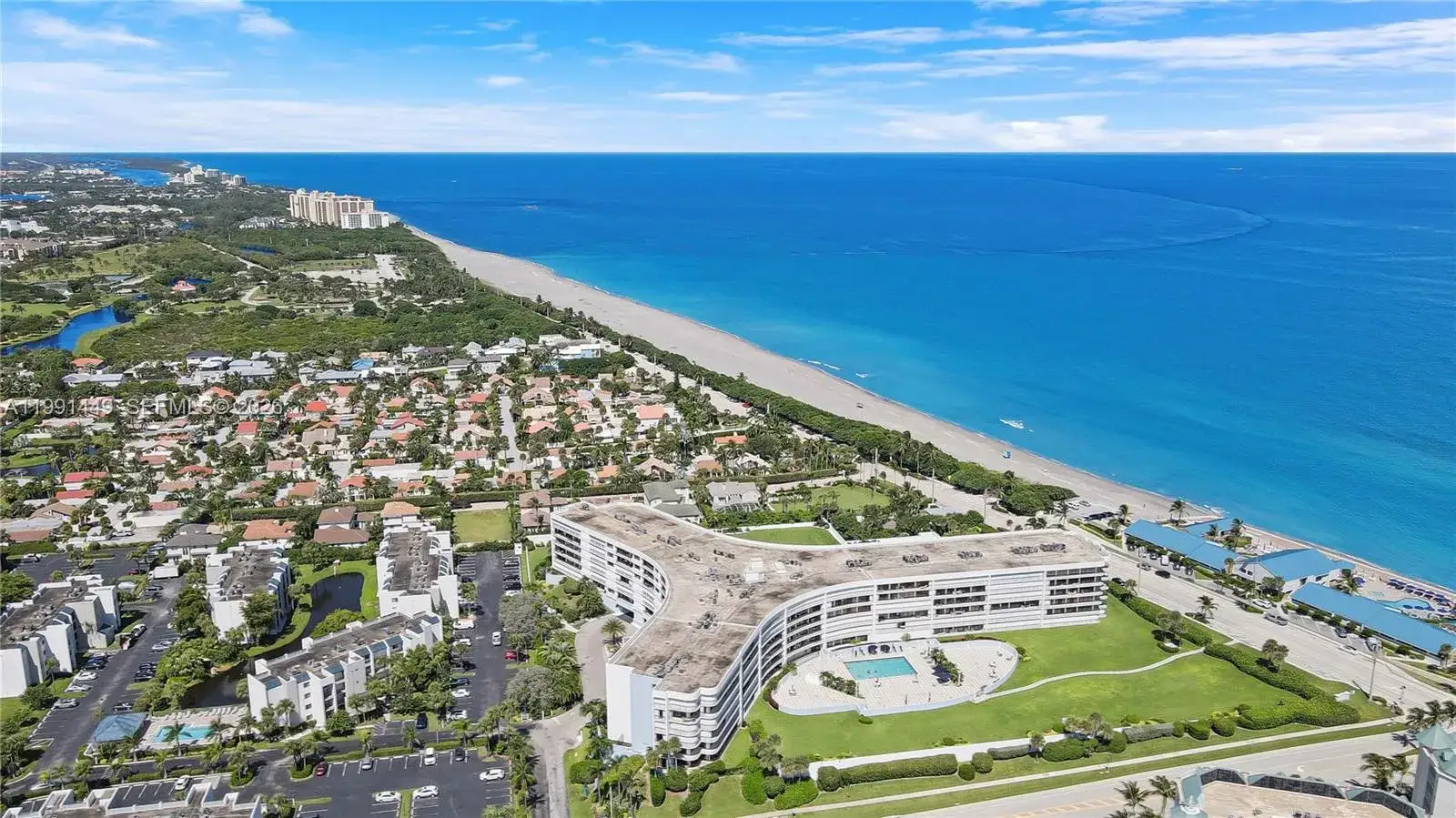 3 bedroom 2 bath Residential Lease for rent at 1300 S Highway A1a # 402, Jupiter FL 33477
