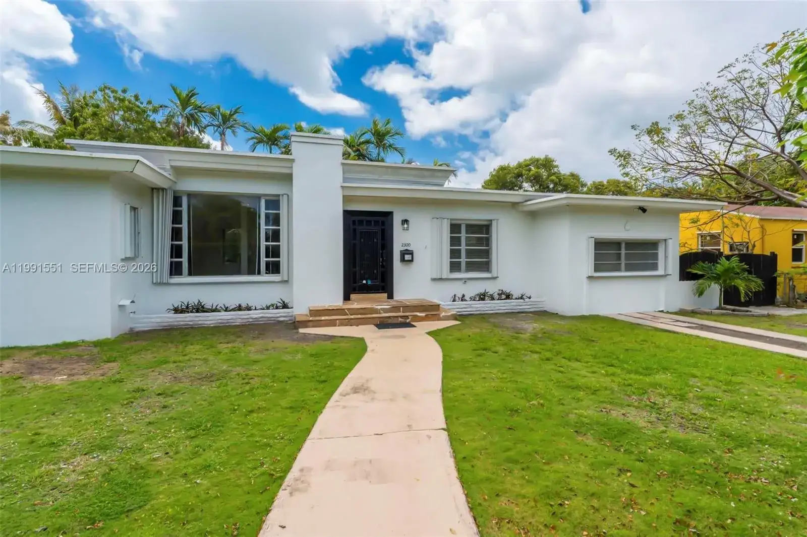 3 bedroom 3 bath Residential Lease for rent at 2300 SW 24th St, Miami FL 33145