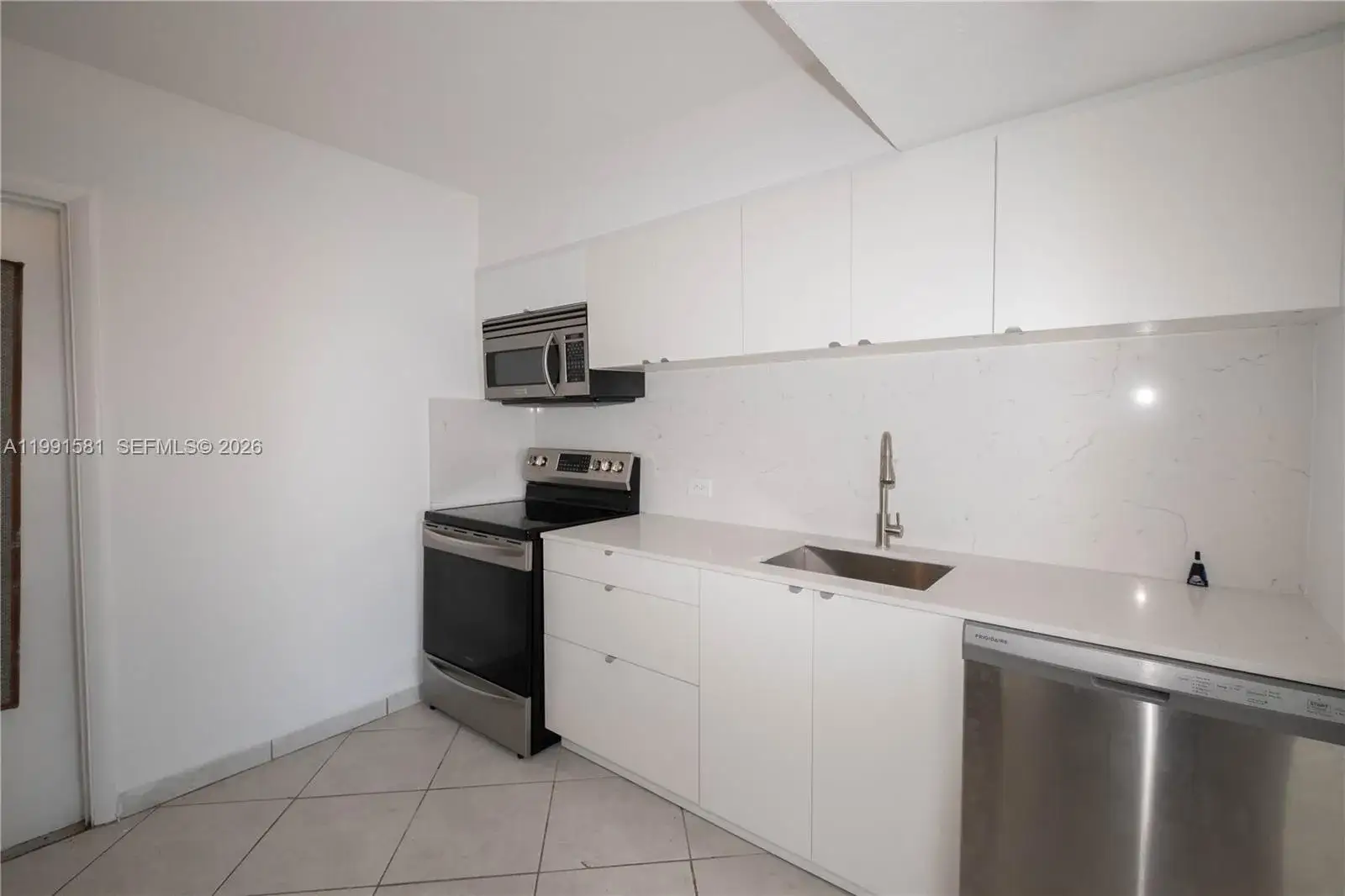2 bedroom 1 bath Residential for sale at 1075 93rd St # 403, Bay Harbor Islands FL 33154
