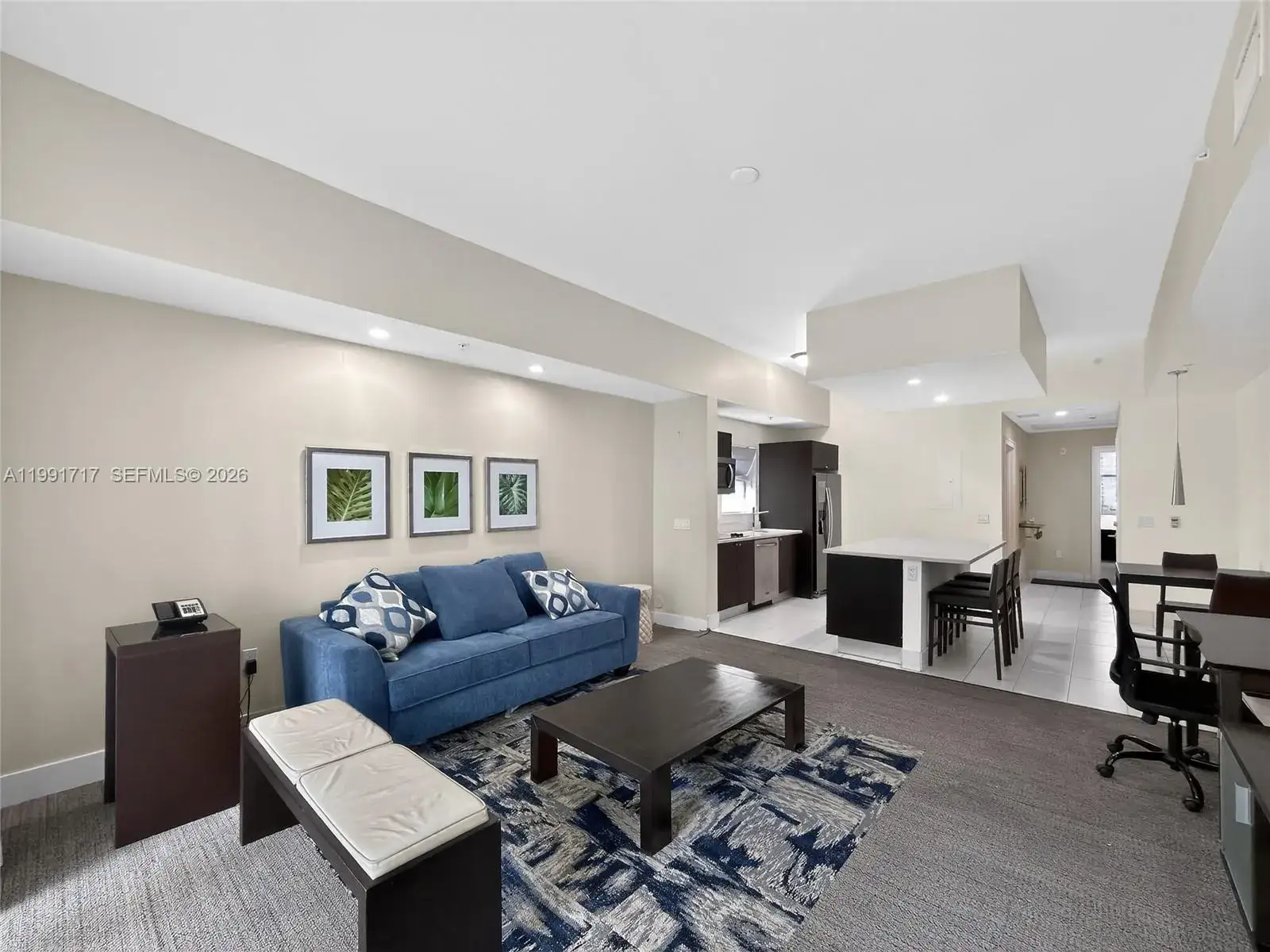 1 bedroom 2 bath Residential for sale at 5300 NW 87th Ave # 1408, Doral FL 33178