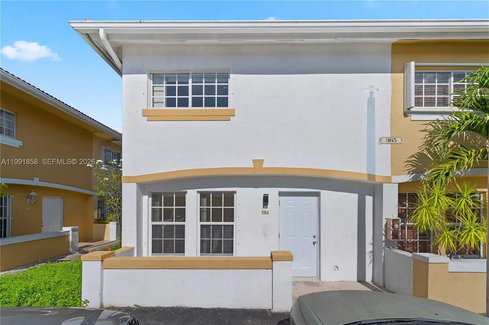 3 bedroom 3 bath Residential Lease for rent at 365 NW 109th Ave # 701, Miami FL 33172