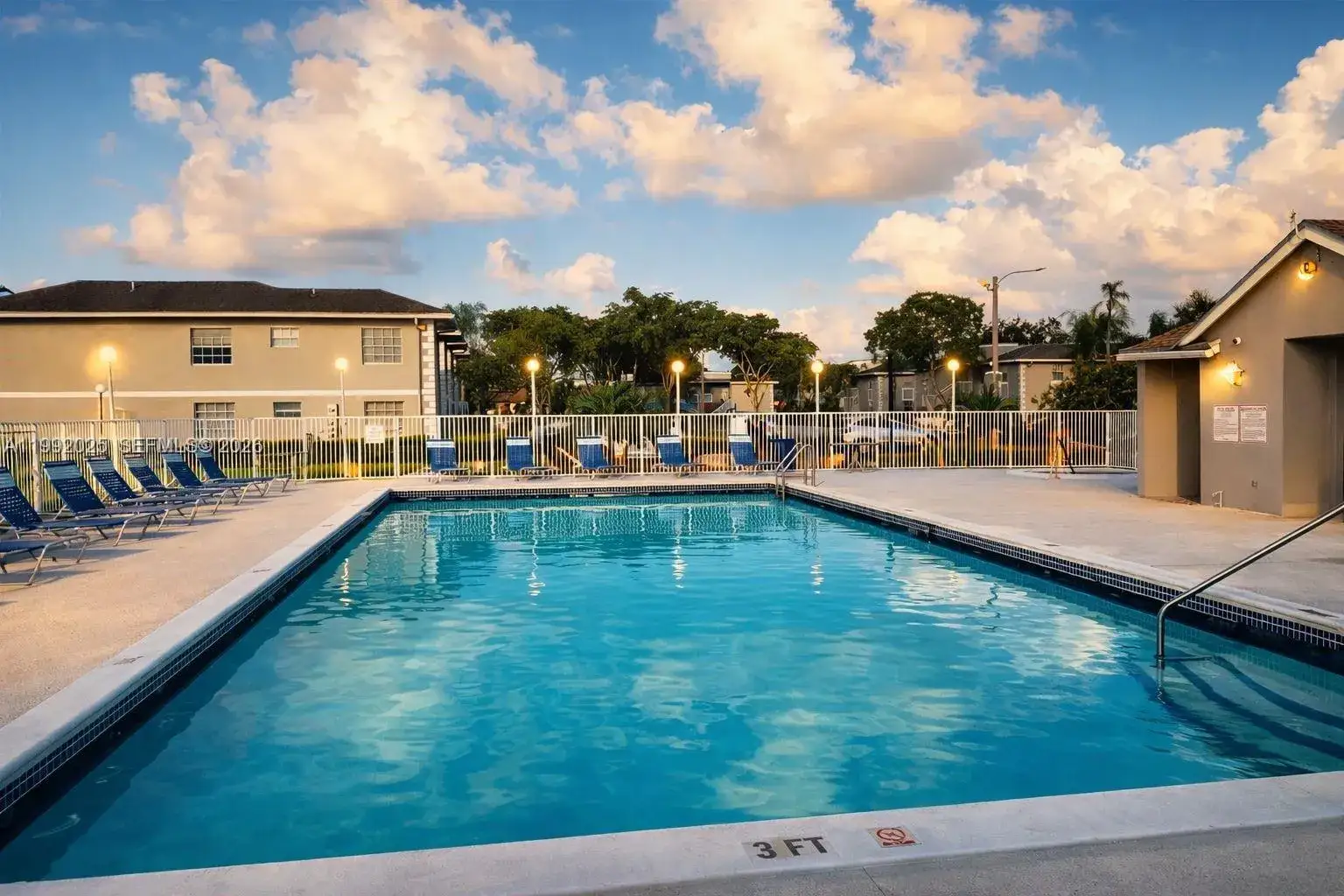 2 bedroom 2 bath Residential Lease for rent at 422 NE 210th Circle Ter # 102, Miami FL 33179