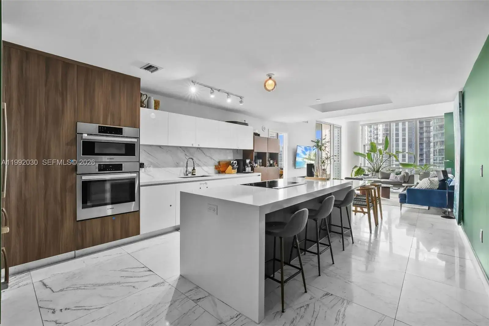 4 bedroom 4 bath Residential for sale at 851 NE 1st Ave # 3211, Miami FL 33132