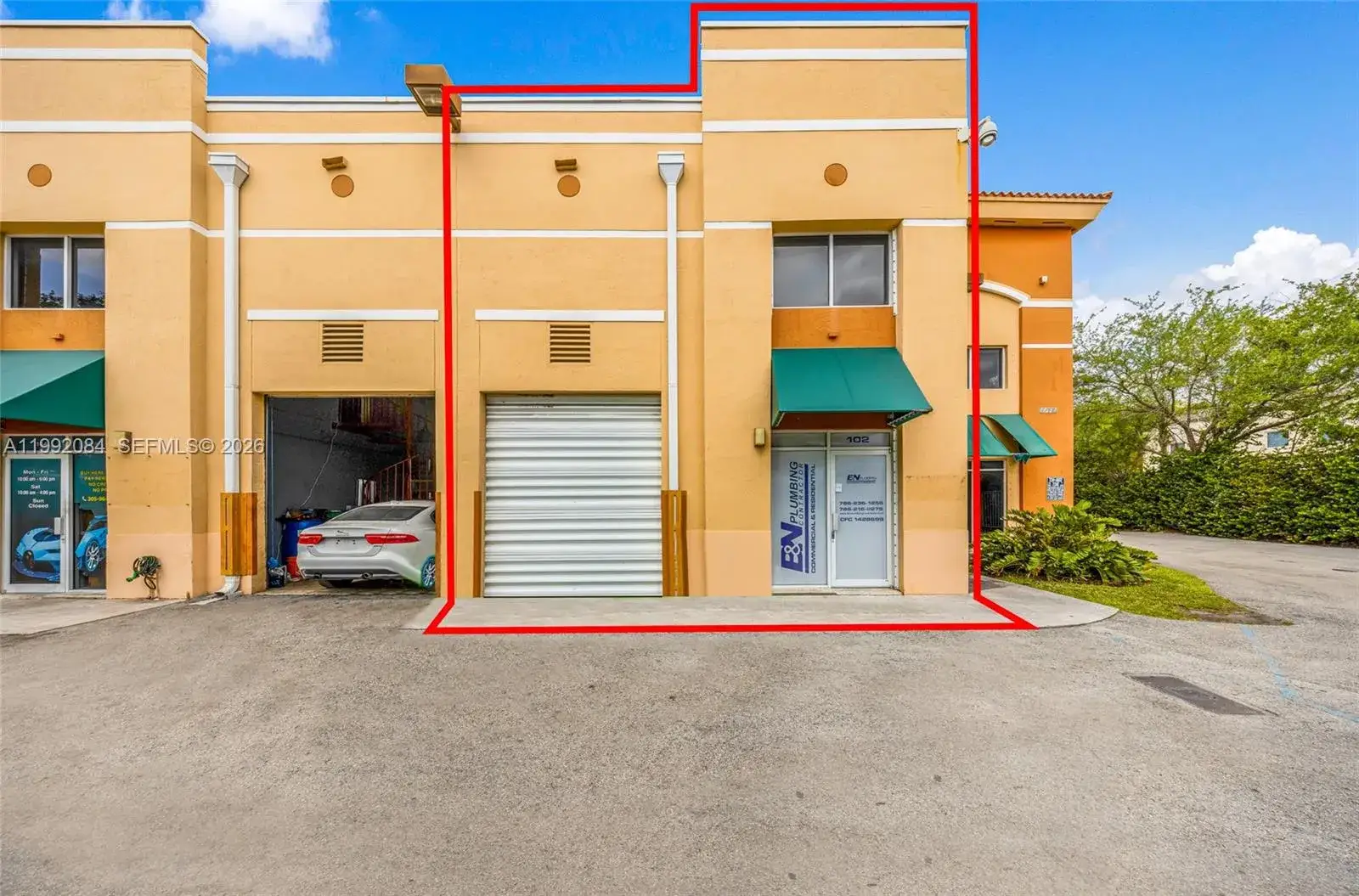 Commercial Sale for sale at 11965 SW 142nd Ter # 102, Miami FL 33186