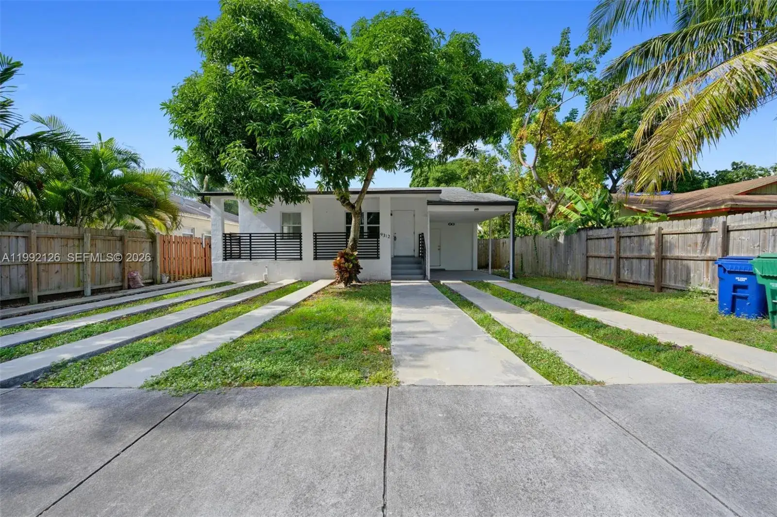2 bedroom 2 bath Residential Lease for rent at 9312 NW 3rd Ave # B, Miami FL 33150