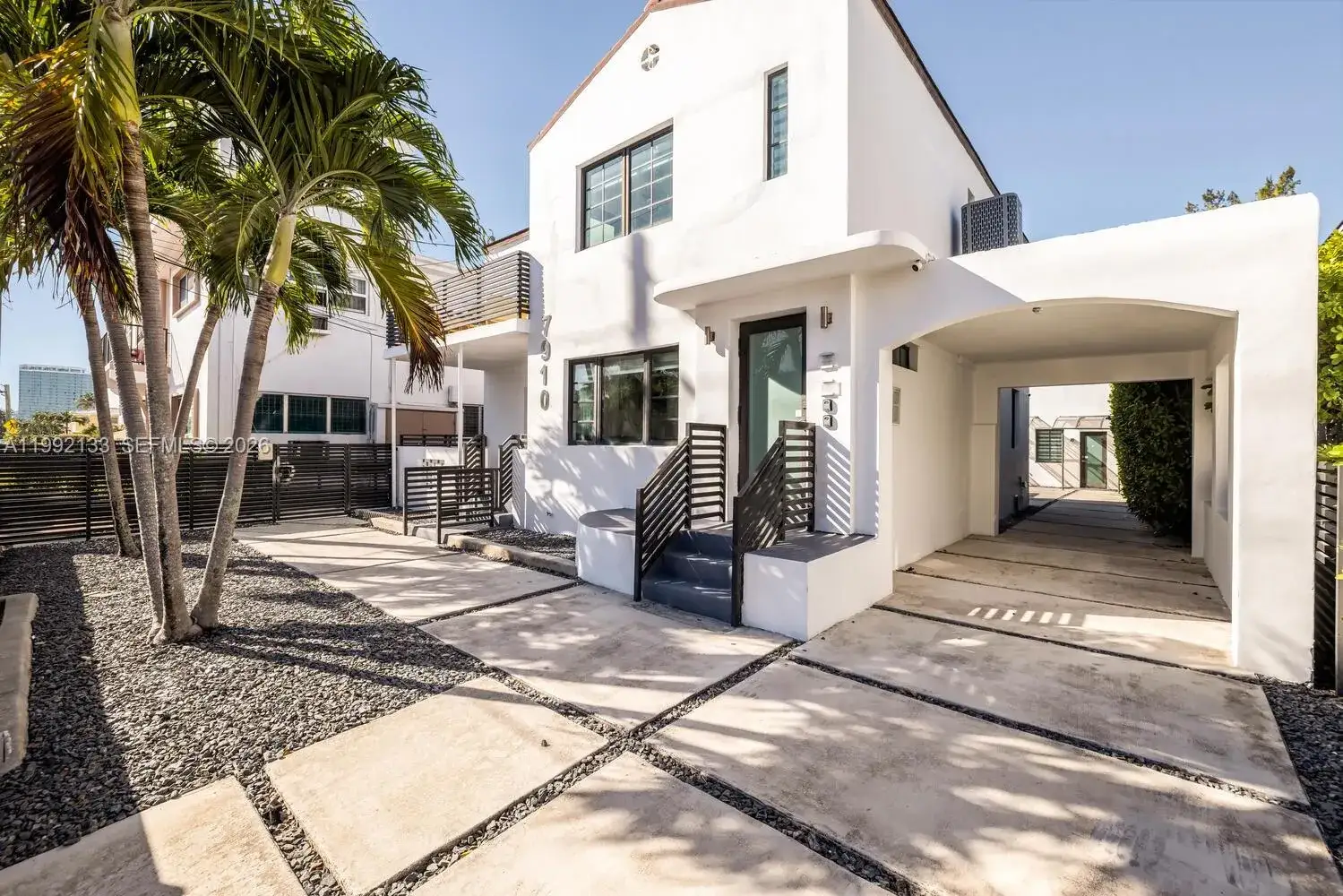 1 bedroom 1 bath Residential Lease for rent at 7910 Byron Ave # 3, Miami Beach FL 33141