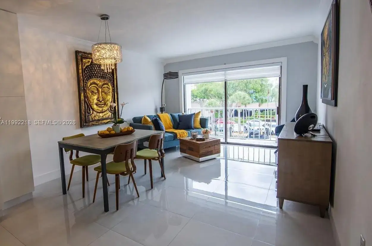 1 bedroom 2 bath Residential for sale at 1650 NE 115th St # 302, Miami FL 33181