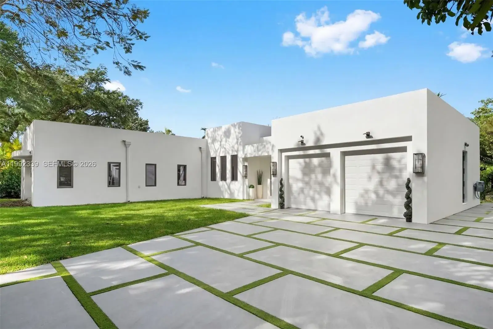 1120 Wallace St, Coral Gables FL 33134
