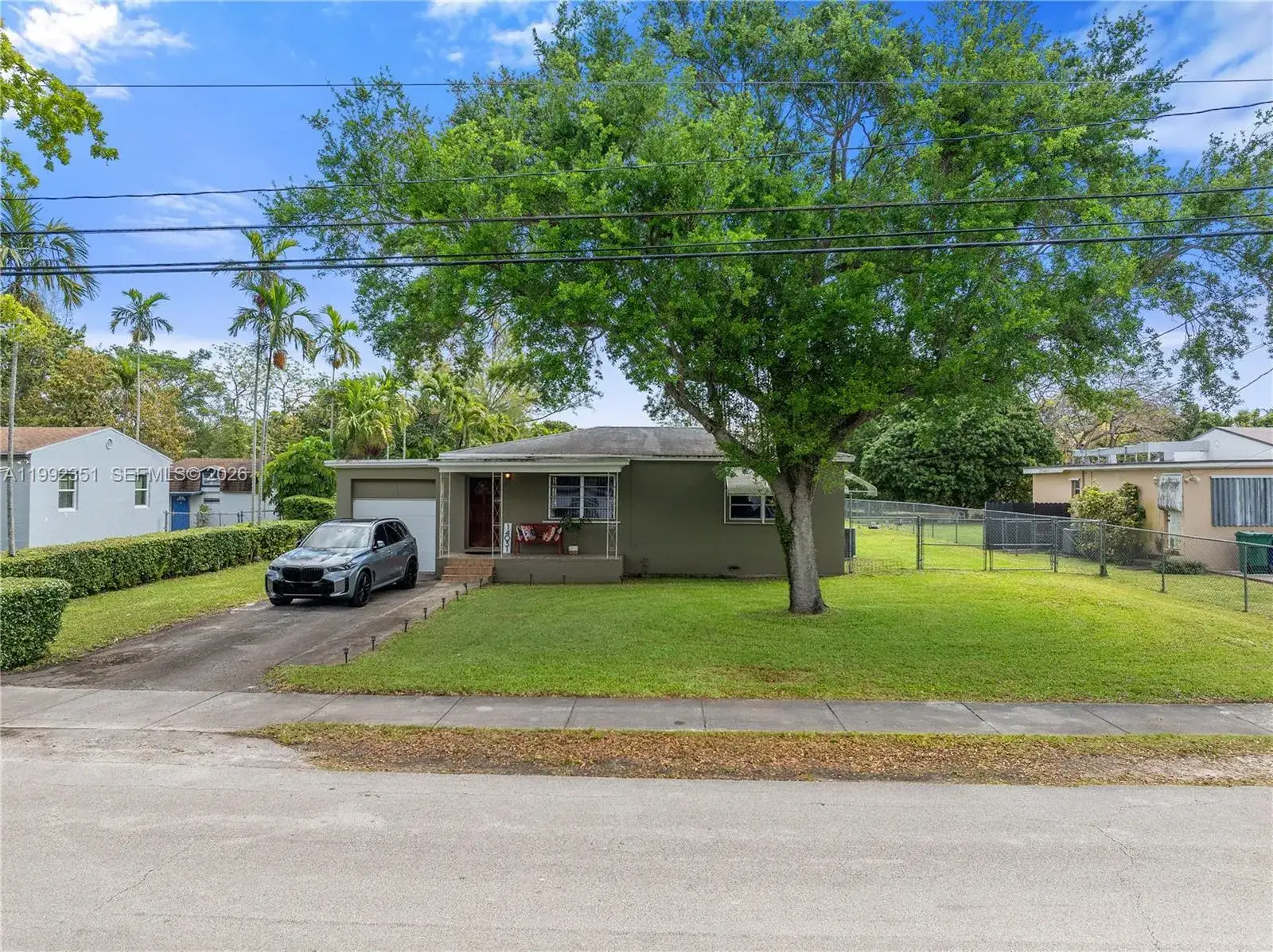 2 bedroom 1 bath Residential for sale at 14031 NW 5th Ave, Miami FL 33168