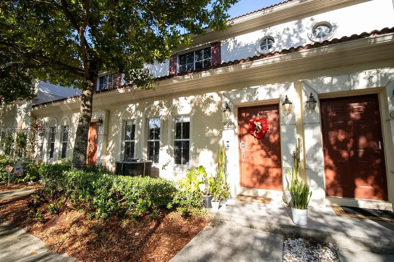3 bedroom 2 bath Residential for sale at 2607 SW 99th Way, Miramar FL 33025