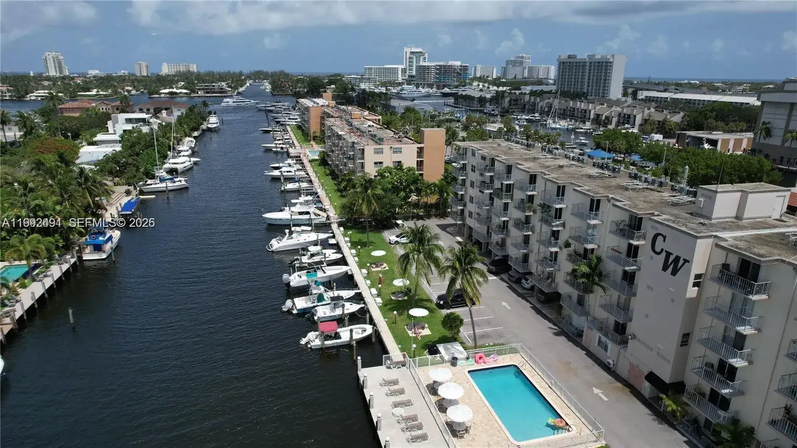 2 bedroom 1 bath Residential for sale at 1731 SE 15th St # 402, Fort Lauderdale FL 33316
