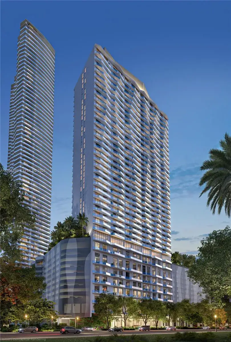 1 bath Residential for sale at 77 SE 5th St # 2204, Miami FL 33131