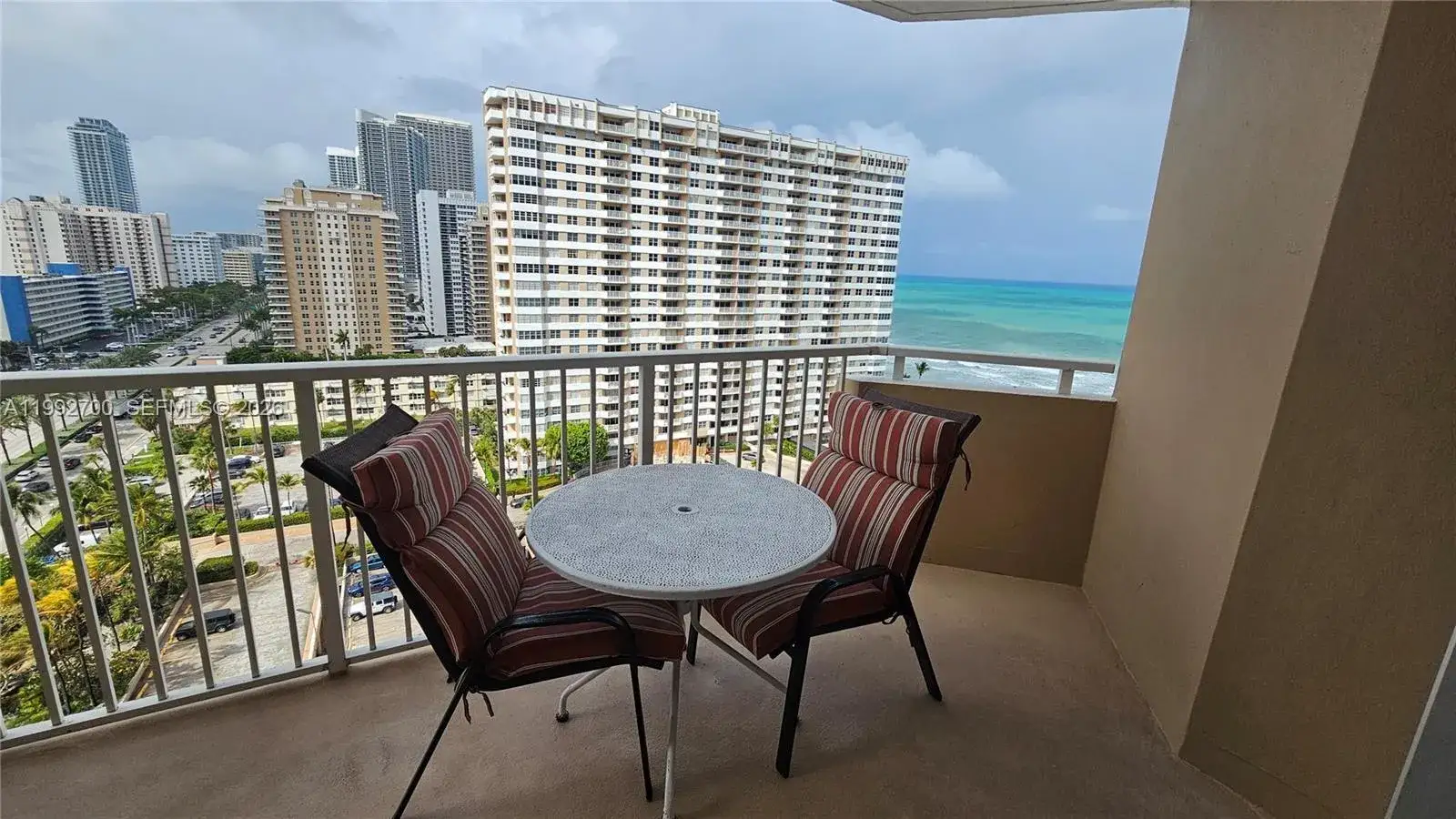 1 bedroom 1 bath Residential Lease for rent at 1980 S Ocean Dr # 15K, Hallandale Beach FL 33009