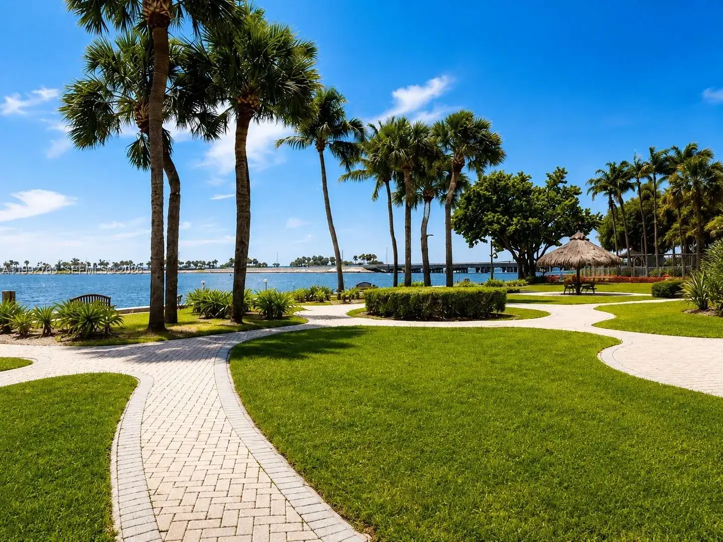 1 bedroom 1 bath Residential for sale at 2451 Brickell Ave # 4F, Miami FL 33129