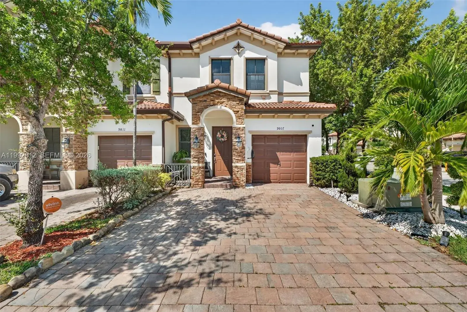 3 bedroom 2 bath Residential for sale at 9807 NW 88th Ter, Doral FL 33178