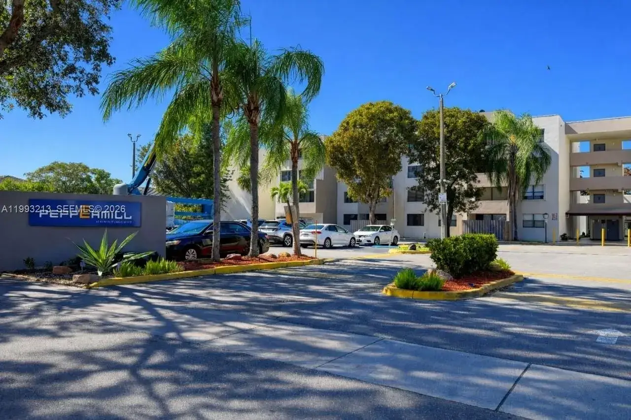 2 bedroom 2 bath Residential for sale at 8002 SW 149 ave # B310, Miami FL 33193-000
