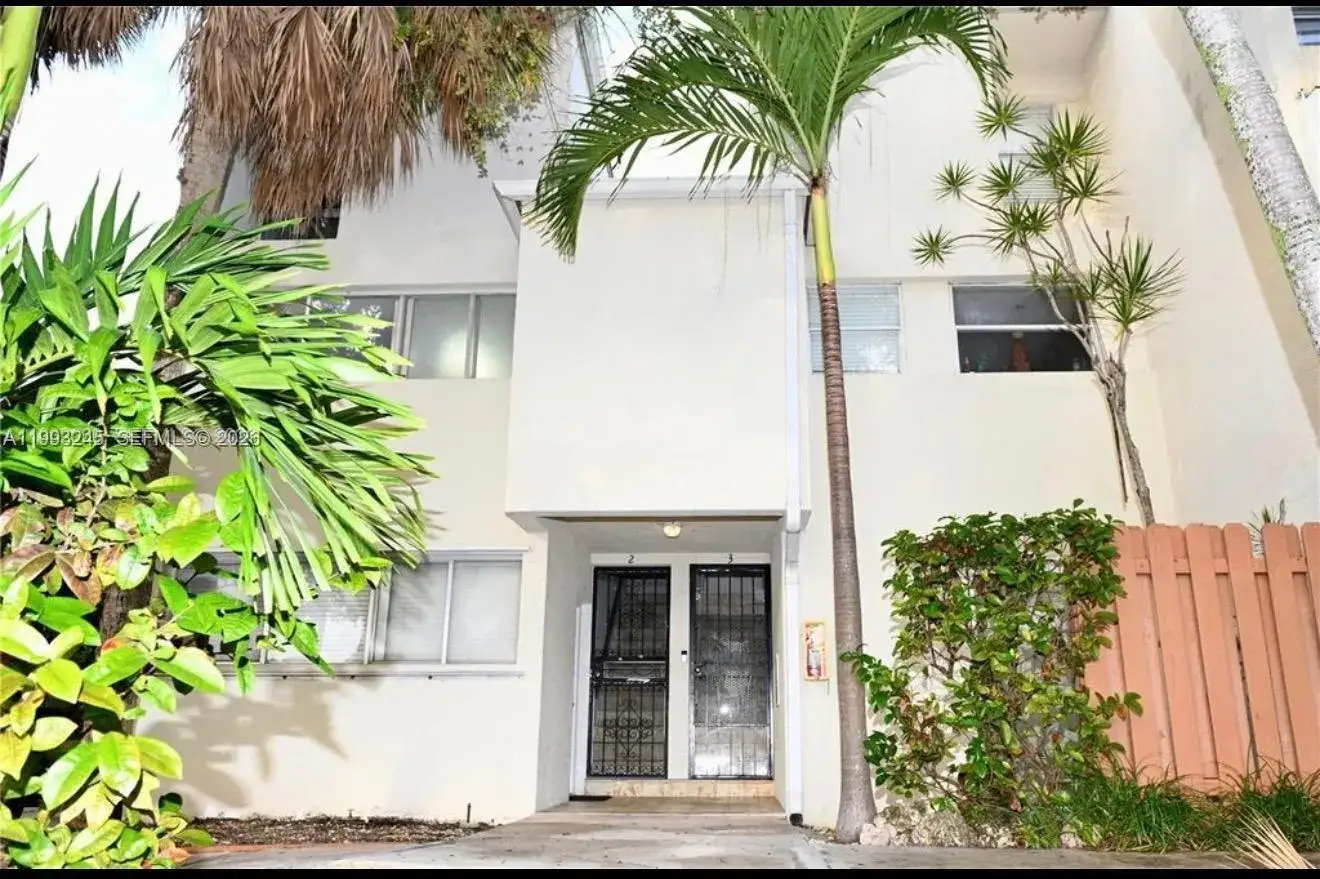 2 bedroom 1 bath Residential for sale at 1910 SW 17th Ave # 4, Miami FL 33145