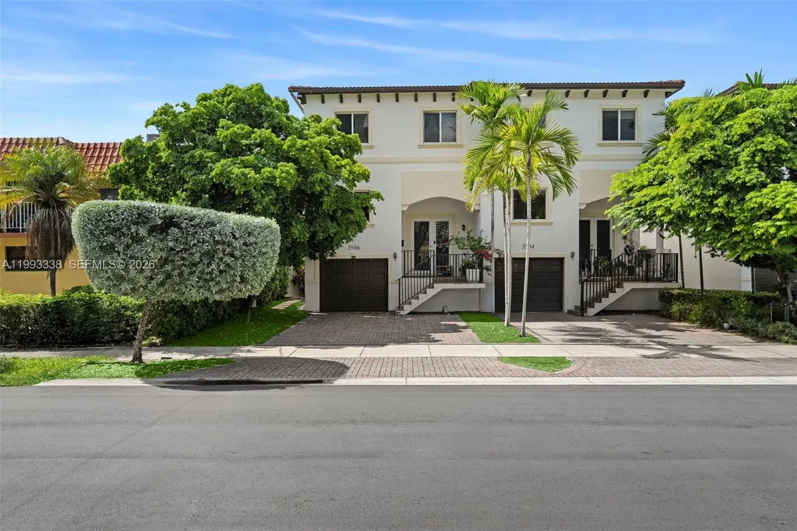 3 bedroom 3 bath Residential for sale at 3506 NE 166th St # 4, North Miami Beach FL 33160