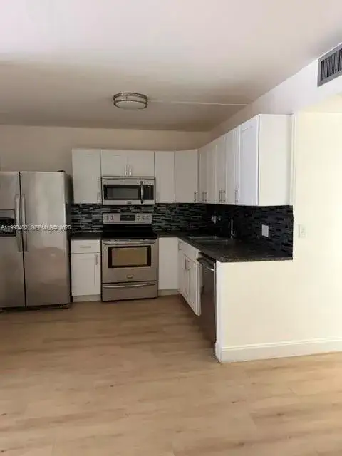 1 bedroom 1 bath Residential Lease for rent at 251 SW 132nd Way # 204H, Pembroke Pines FL 33027