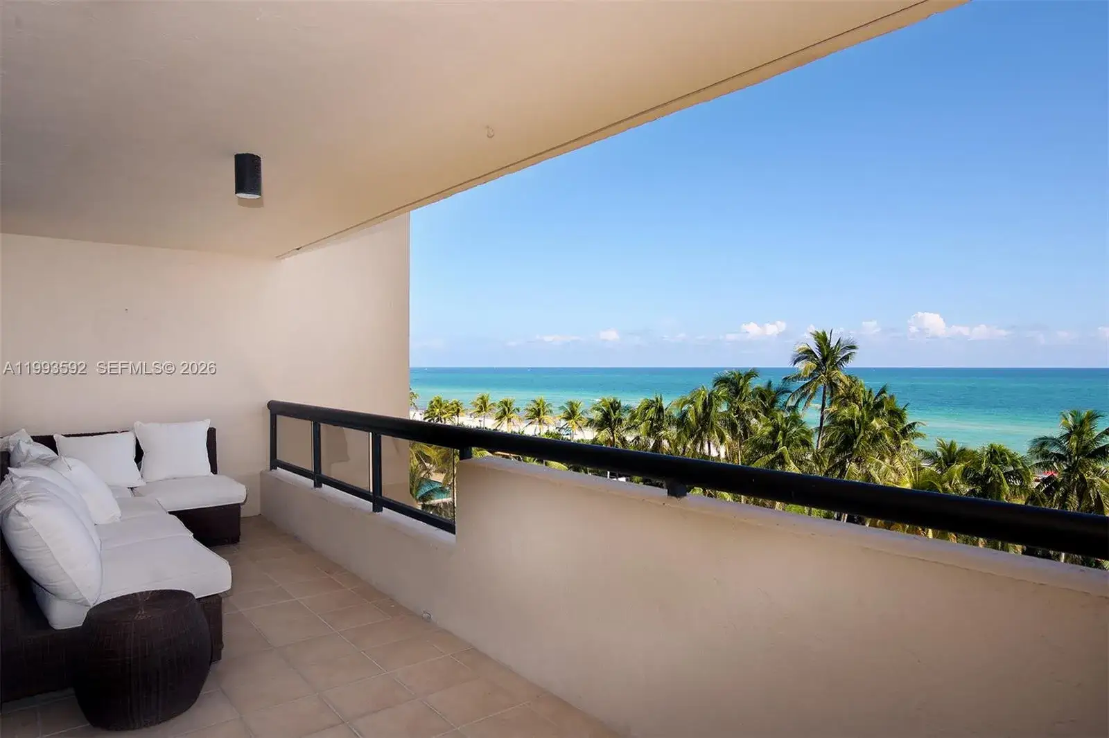 2 bedroom 2 bath Residential Lease for rent at 2555 Collins Ave # 703, Miami Beach FL 33140