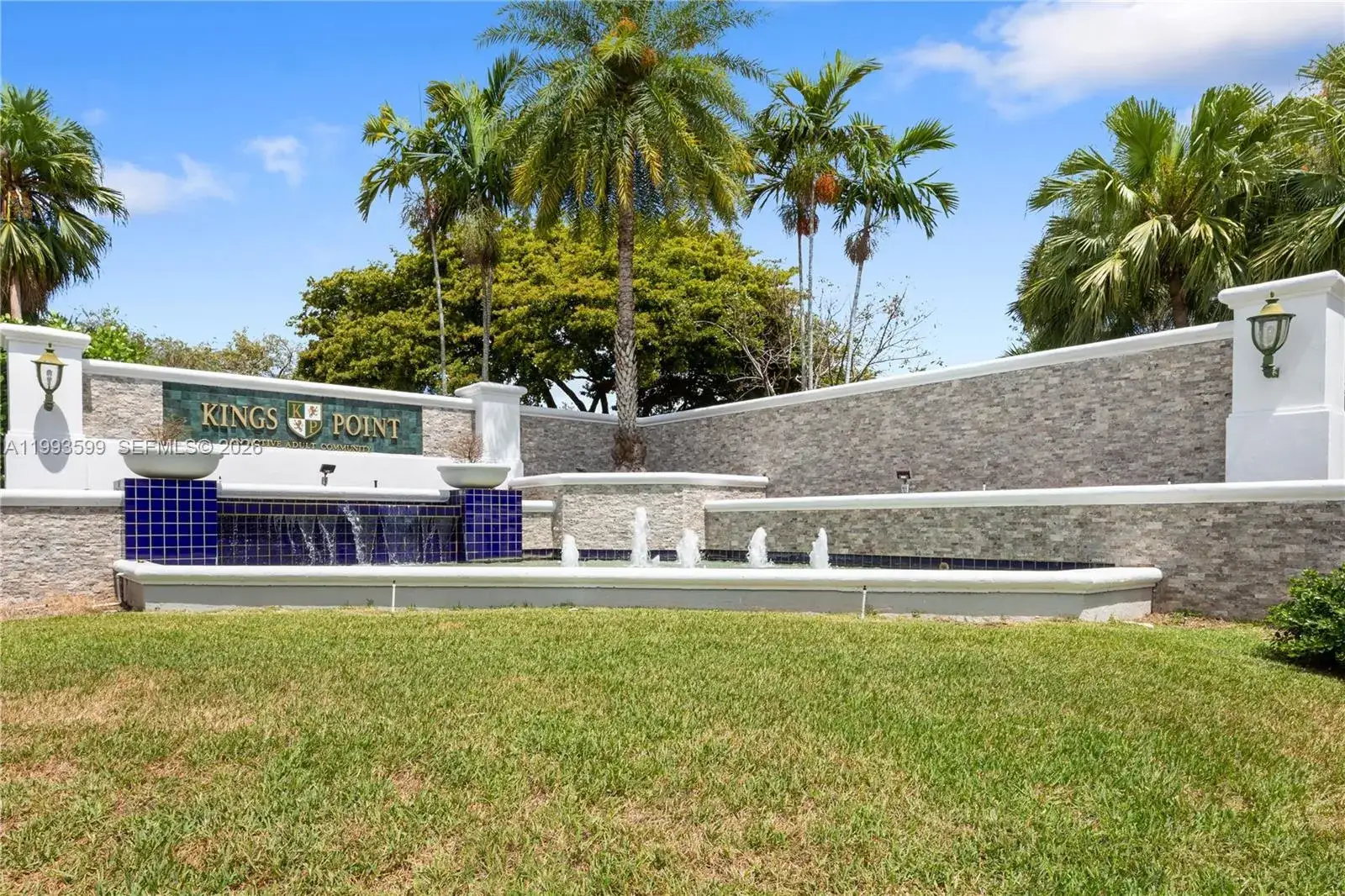 2 bedroom 2 bath Residential for sale at 9660 S Belfort Cir # 207, Tamarac FL 33321