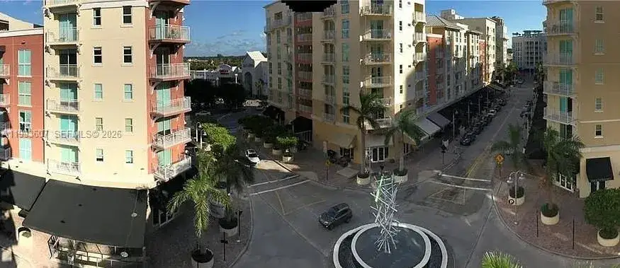 1 bedroom 1 bath Residential for sale at 7280 SW 89th St # D302, Miami FL 33156