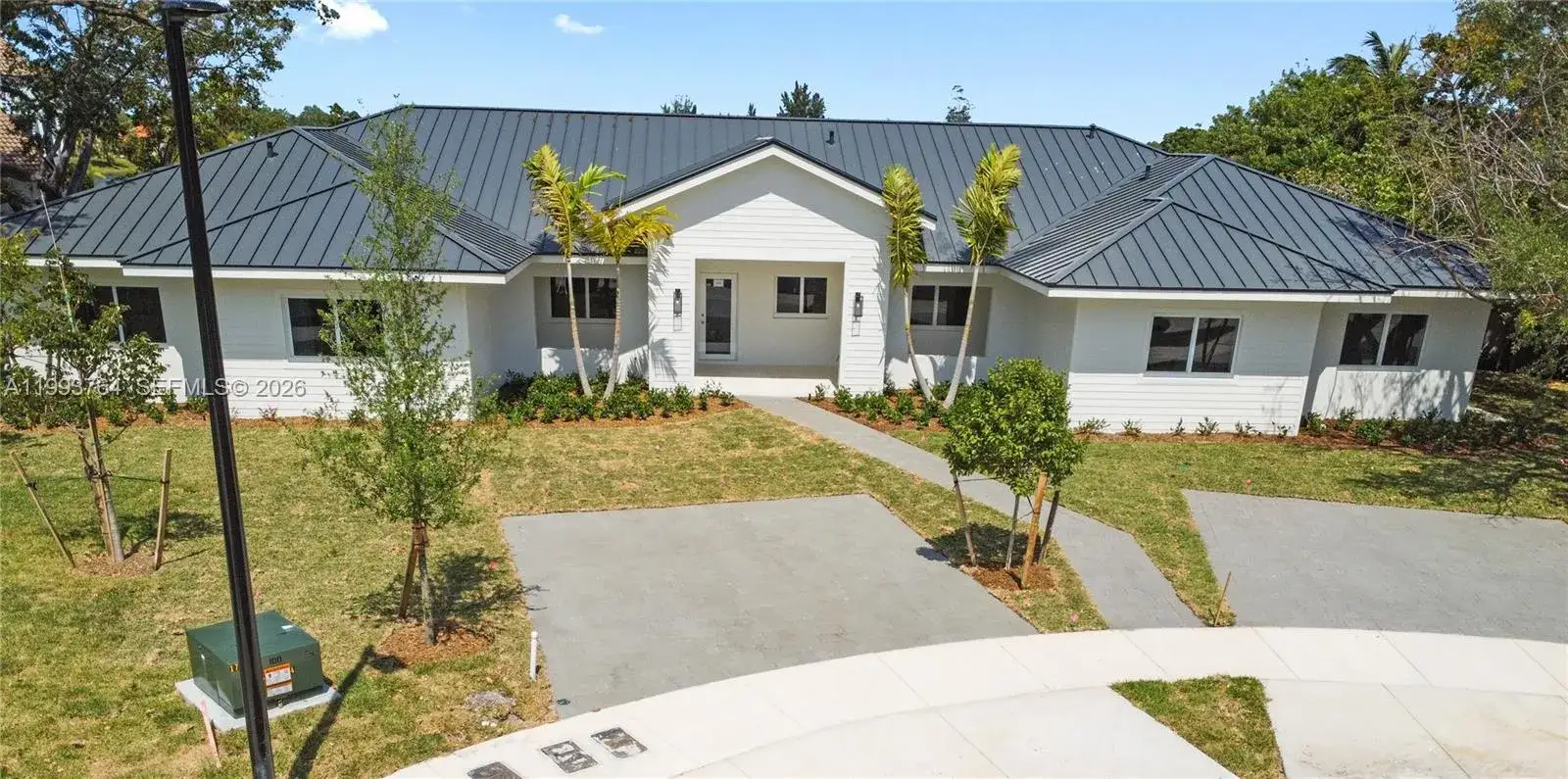 3 bedroom 2 bath Residential Lease for rent at 4732 SW 87 Ct # 4732, Miami FL 33165